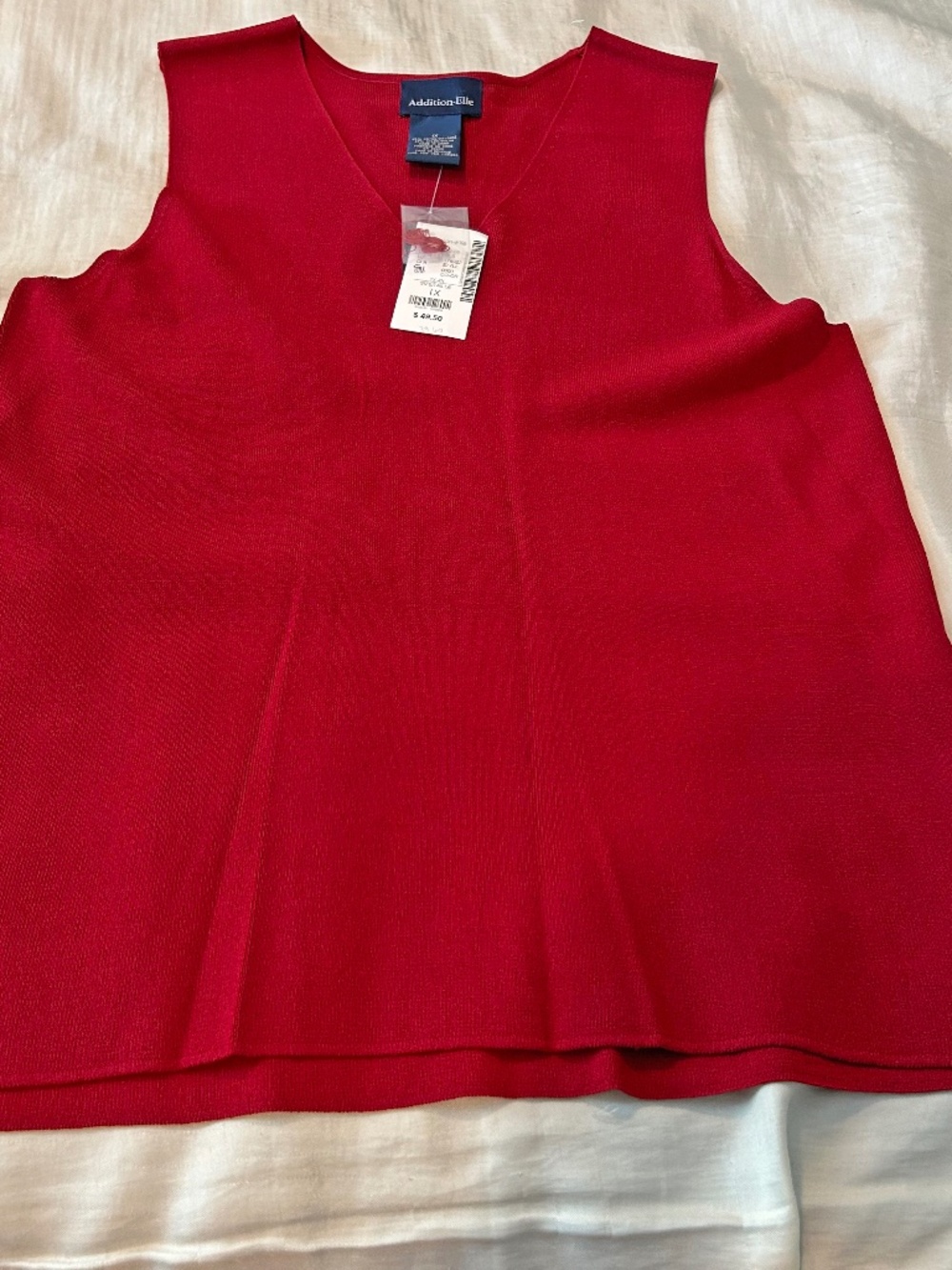 TANK TOP, RED, SIZE 1X, VEE NECK, RAYON NYLON BLEND, ADDITION ELLE, IN BAG, TAGS